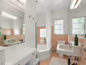 2240 N New Hampshire Avenue, Los Feliz CA 90027