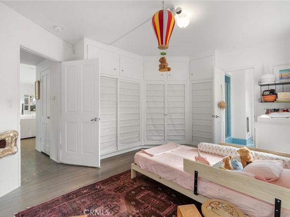 2240 N New Hampshire Avenue, Los Feliz CA 90027