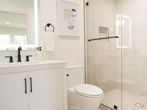 17063 Knapp Street, Northridge CA 91325
