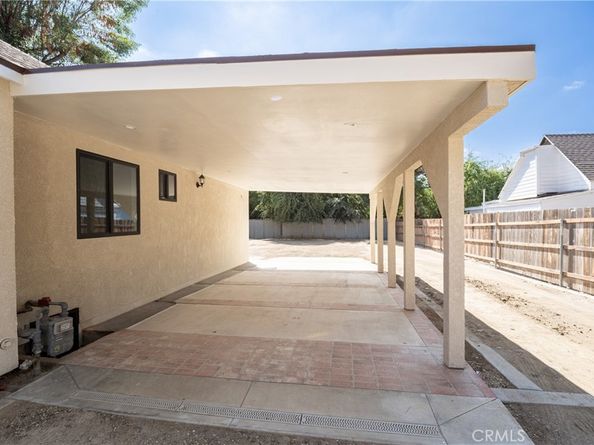 10824 Foothill Boulevard, Sylmar CA 91342