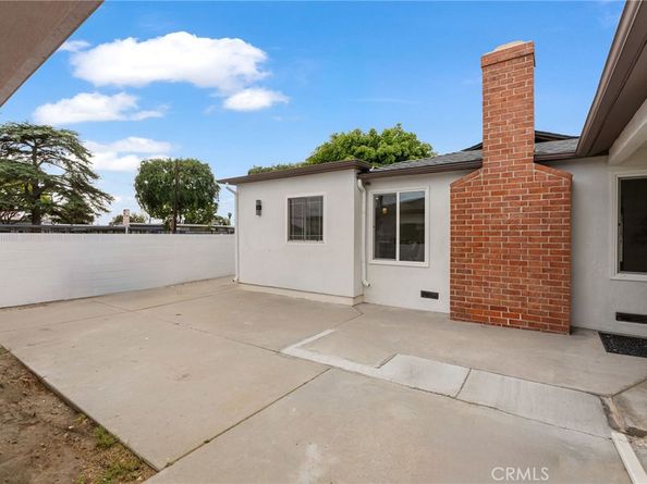 9246 Manzanar, Downey CA 90240