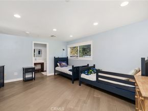 7670 Woodrow Wilson, Los Angeles CA 90046