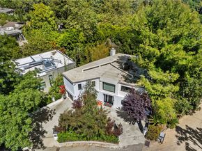 7670 Woodrow Wilson, Los Angeles CA 90046