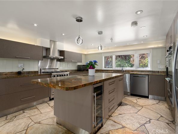 7670 Woodrow Wilson, Los Angeles CA 90046