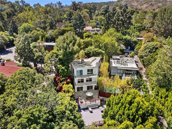 7670 Woodrow Wilson, Los Angeles CA 90046