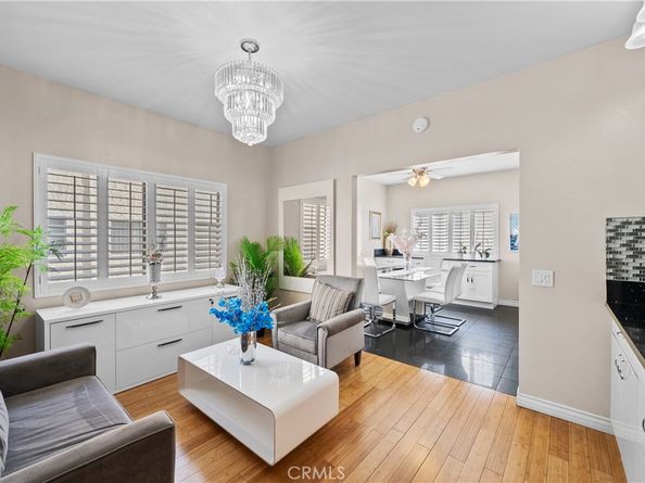 15053 Sherman Way A, Van Nuys CA 91405