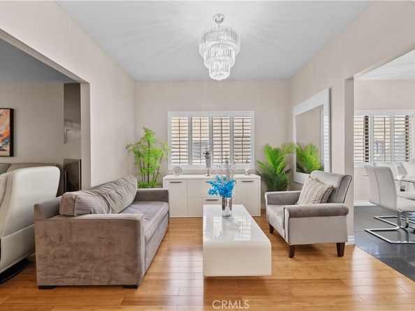 15053 Sherman Way A, Van Nuys CA 91405
