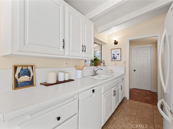 11218 Orion Avenue, San Fernando CA 91345