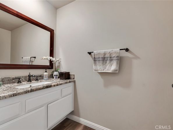 17004 Gledhill Street, Northridge CA 91325