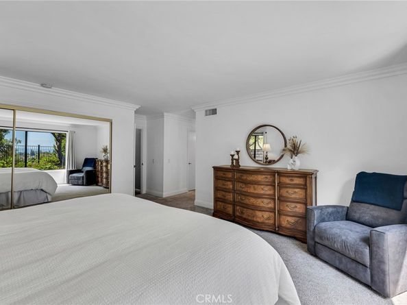 17004 Gledhill Street, Northridge CA 91325