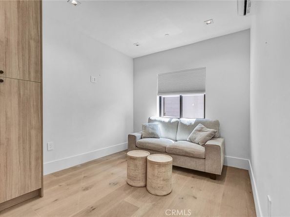 6238 Babcock Avenue, North Hollywood CA 91606