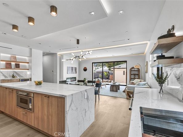 6238 Babcock Avenue, North Hollywood CA 91606