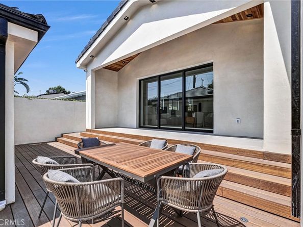 6238 Babcock Avenue, North Hollywood CA 91606