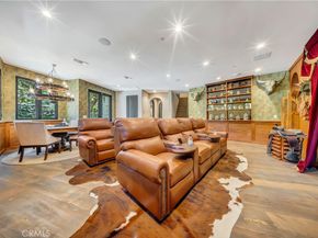 6451 Chesebro Road, Agoura Hills CA 91301