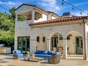 6451 Chesebro Road, Agoura Hills CA 91301