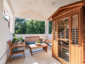 6451 Chesebro Road, Agoura Hills CA 91301