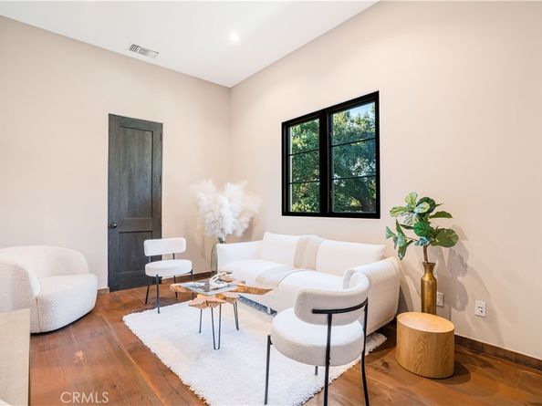 6451 Chesebro Road, Agoura Hills CA 91301