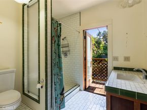 2100 Holly Drive, Los Angeles CA 90068