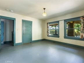 2100 Holly Drive, Los Angeles CA 90068
