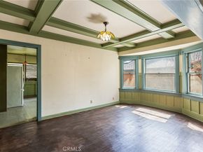 2100 Holly Drive, Los Angeles CA 90068
