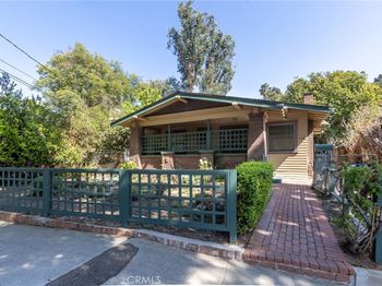 2100 Holly Drive
