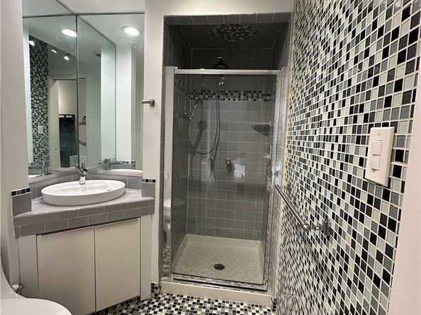 22037 Ybarra, Woodland Hills CA 91364