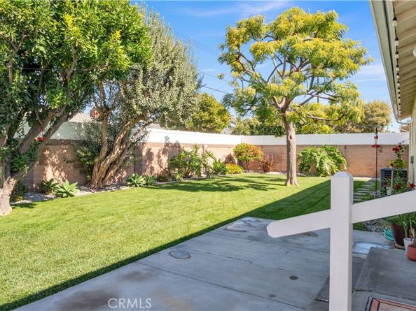 5131 Skylark, Huntington Beach CA 92649