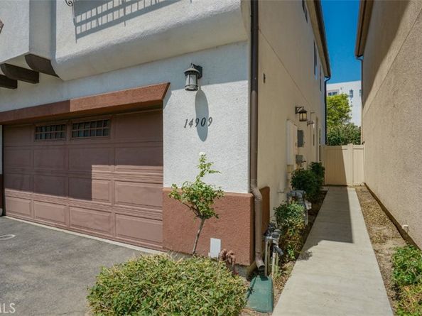 14909 Navarre Way, Sylmar CA 91342