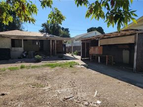 17917 Burbank, Encino CA 91316