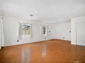 19324 Victory Boulevard, Reseda CA 91335