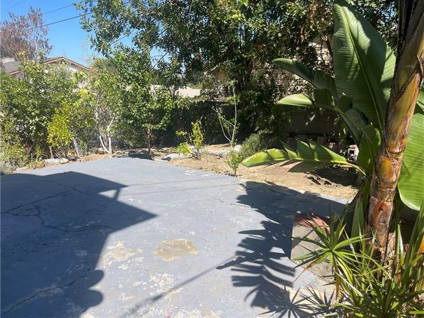 702 S Soto, Los Angeles CA 90023