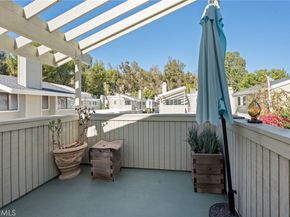 22117 Burbank Boulevard 7, Woodland Hills CA 91367