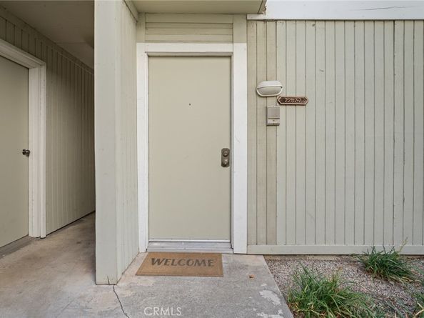 22117 Burbank Boulevard 7, Woodland Hills CA 91367