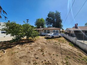 15320 Bledsoe Street, Sylmar CA 91342