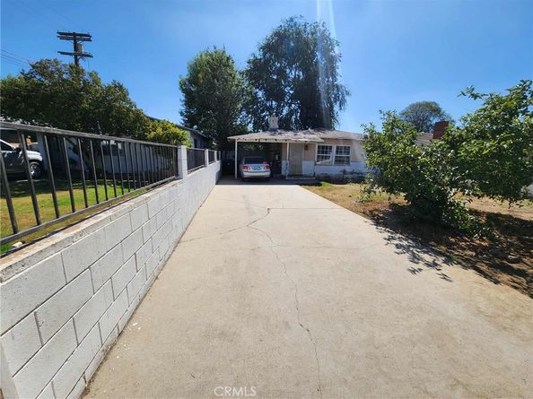 15320 Bledsoe Street, Sylmar CA 91342