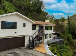 981 Glen Oaks, Pasadena CA 91105