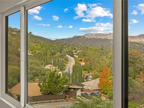 981 Glen Oaks, Pasadena CA 91105