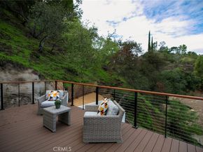 981 Glen Oaks, Pasadena CA 91105