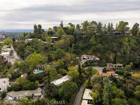 981 Glen Oaks, Pasadena CA 91105