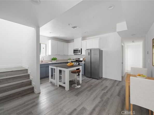 532 W Vernon Avenue, Los Angeles CA 90037