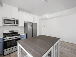 532 W Vernon Avenue, Los Angeles CA 90037