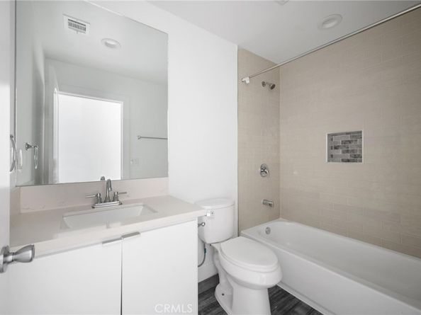 532 W Vernon Avenue, Los Angeles CA 90037