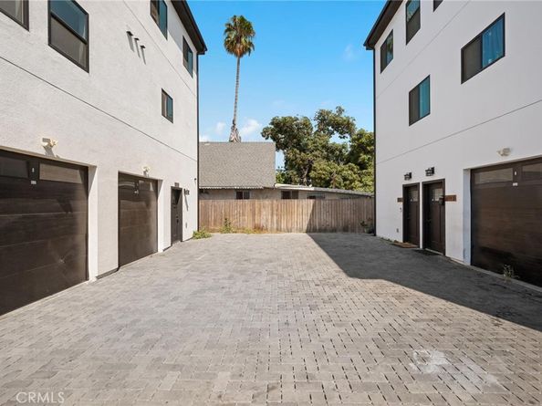 532 W Vernon Avenue, Los Angeles CA 90037