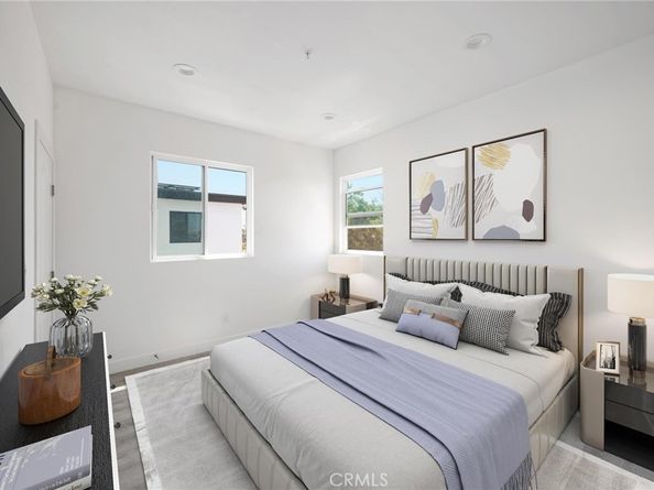 532 W Vernon Avenue, Los Angeles CA 90037