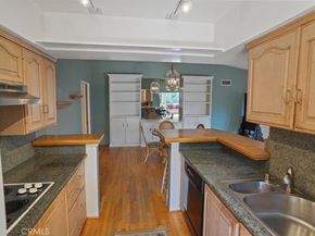 1548 Riverside G, Glendale CA 91201