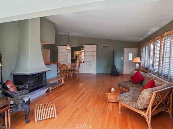 1548 Riverside G, Glendale CA 91201