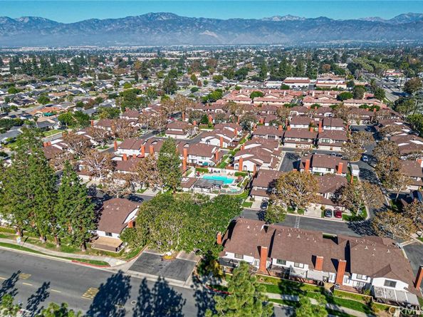 545 W Puente 2, Covina CA 91722