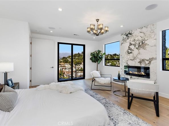 2311 Effie, Los Angeles CA 90026