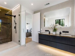 2311 Effie, Los Angeles CA 90026