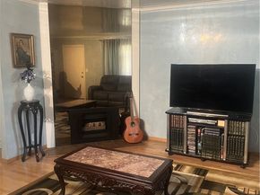 8505 Columbus Avenue 206, North Hills CA 91343